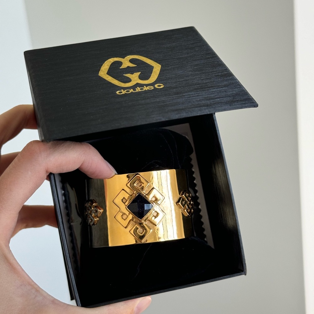 SALE‼️ ONLY TODAY‼️ plated with 24-karat gold for a warm, luxurious sheen. - Picture 7 of 9